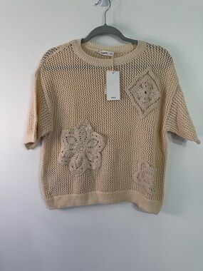 NWT MNG Short Sleeve Sweater